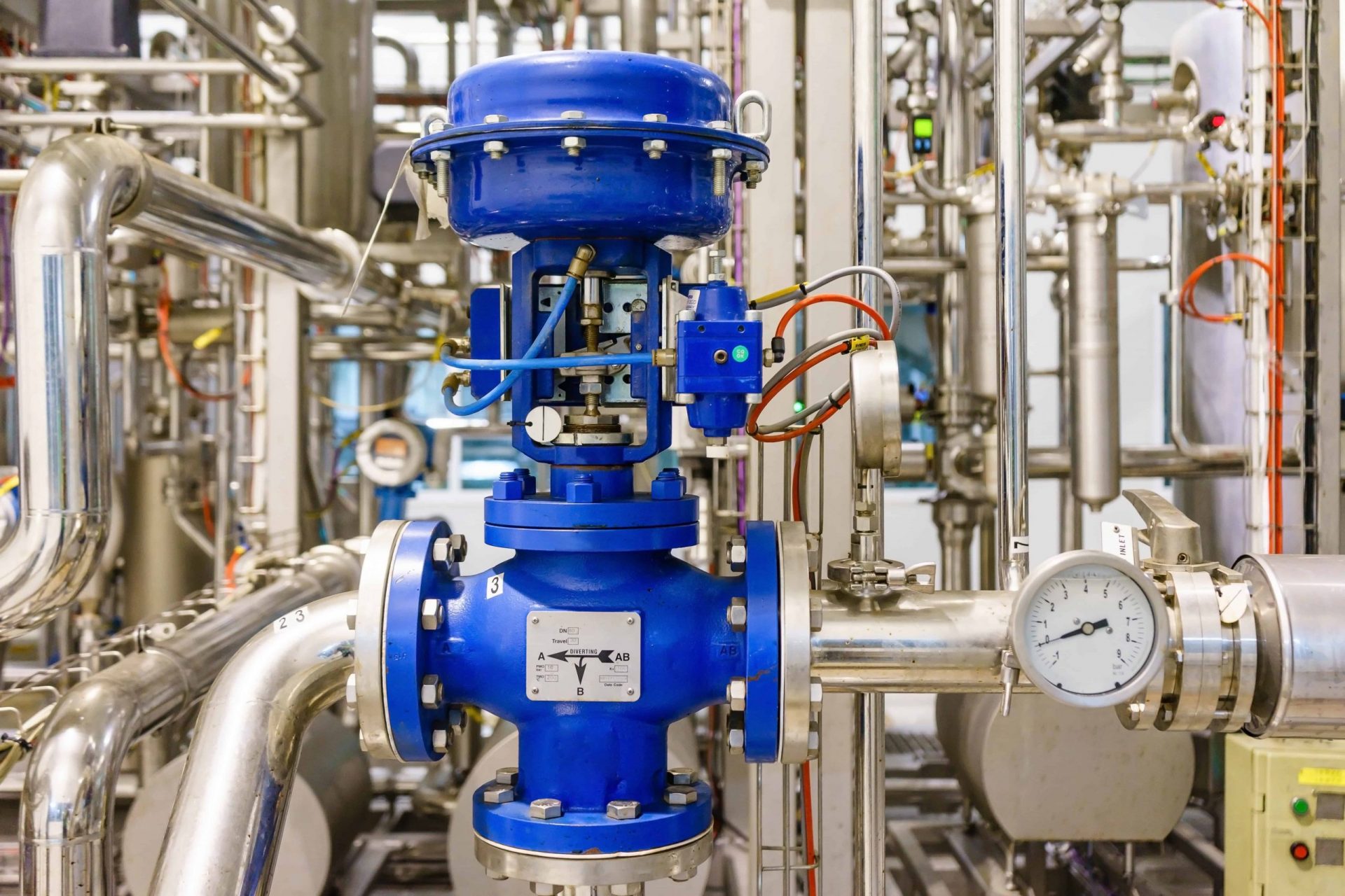 Control-valve-in-steam-large
